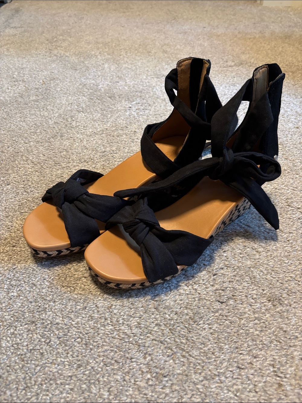 UGG yarrow espadrilles size 9 - Picture 2 of 4